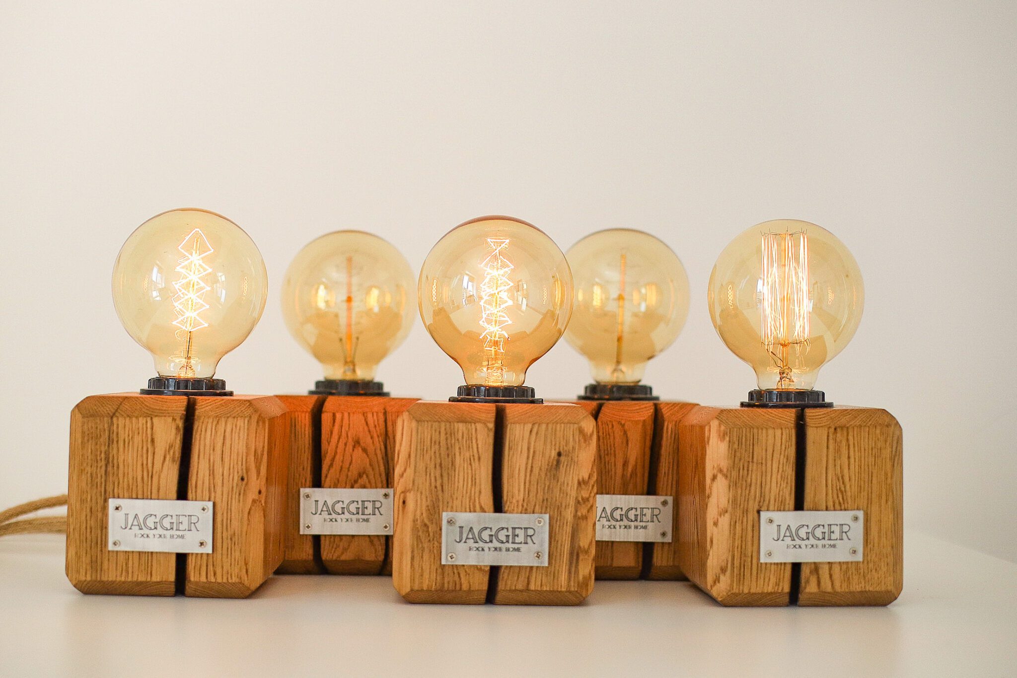 СВІТІЛЬНИКИ